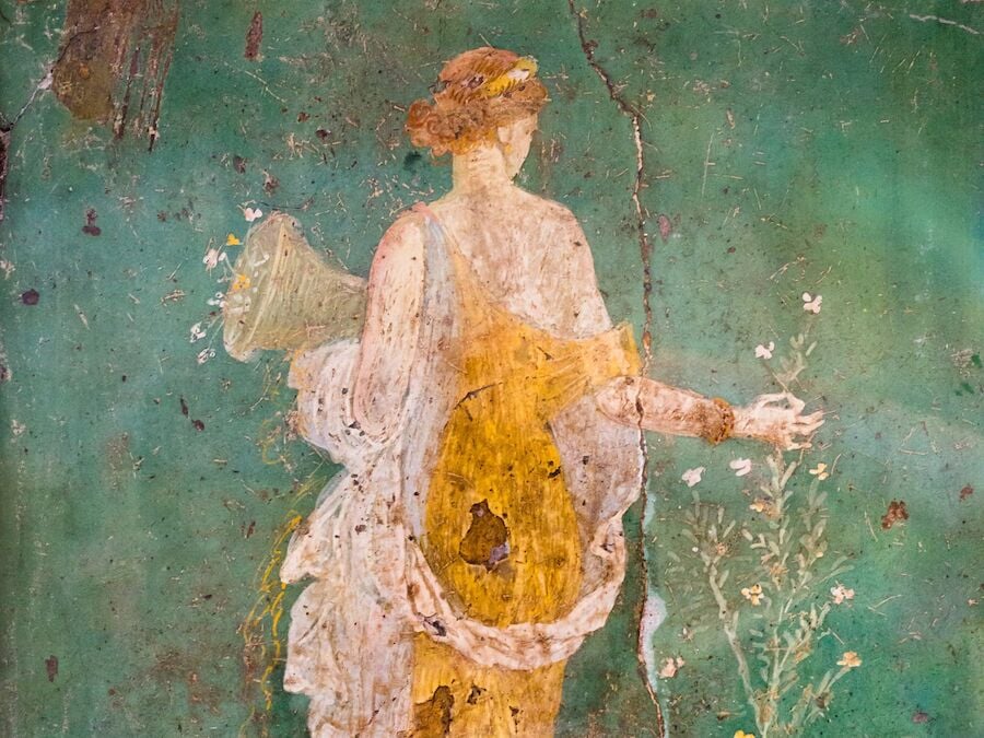Villa Arianna, Stabiae, Flora. Early first century CE. Pigment on plaster, 15 x 12 5/8 in. (38 x 32 cm). Museo Archeologico Nazionale de Napoli. Photo © Foto Giorgio Albano.